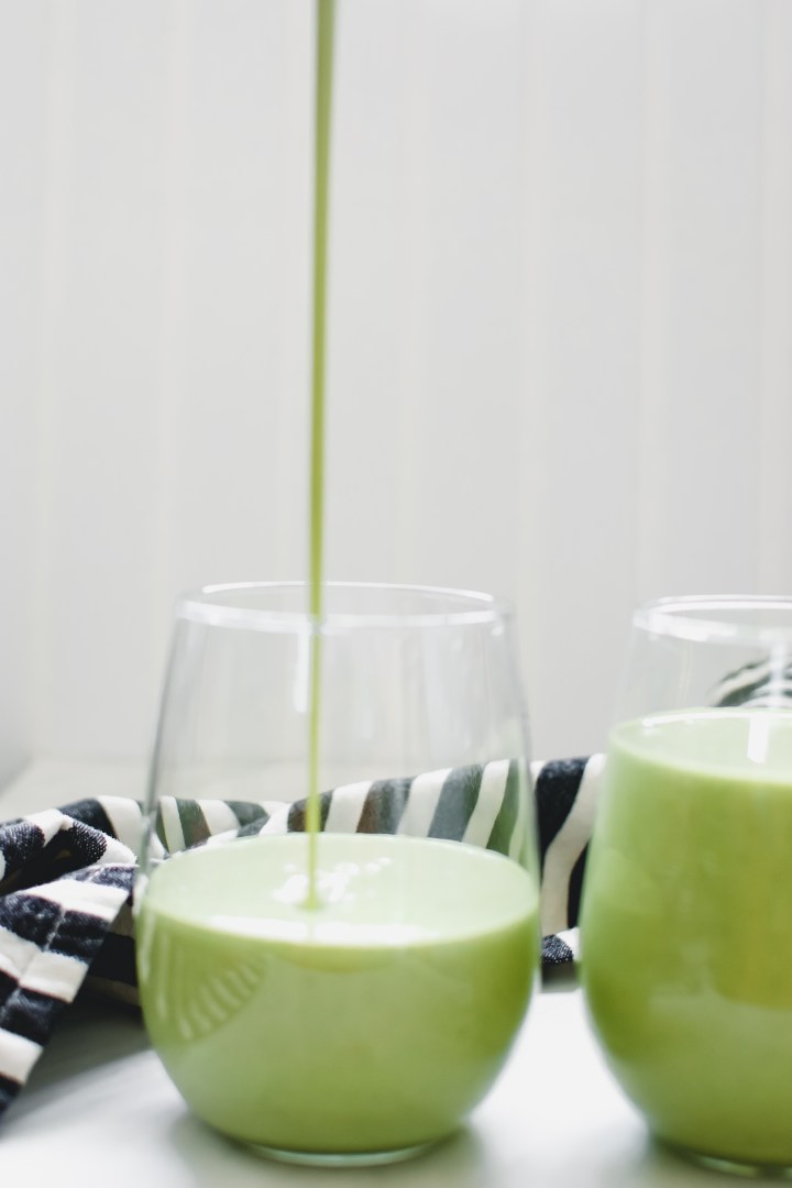 Spinach & Mango&nbsp;Smoothie